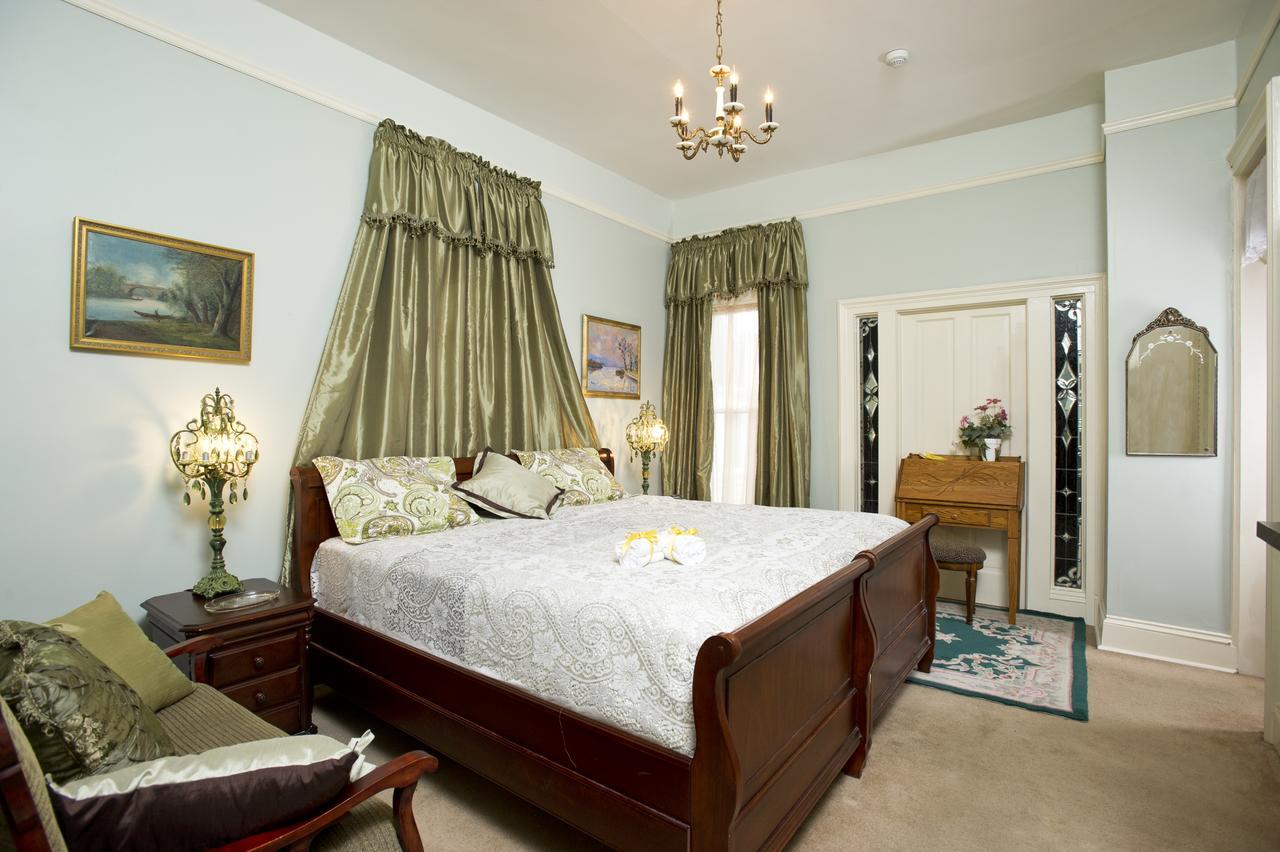 Historic Sion Bass Guest House Fort Wayne Exteriör bild